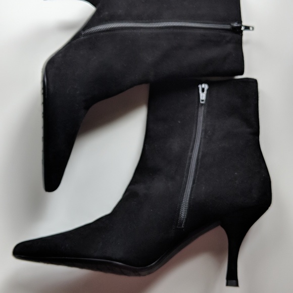 Stuart Weitzman Shoes - Stuart Weitzman Kitten Heel Bootie